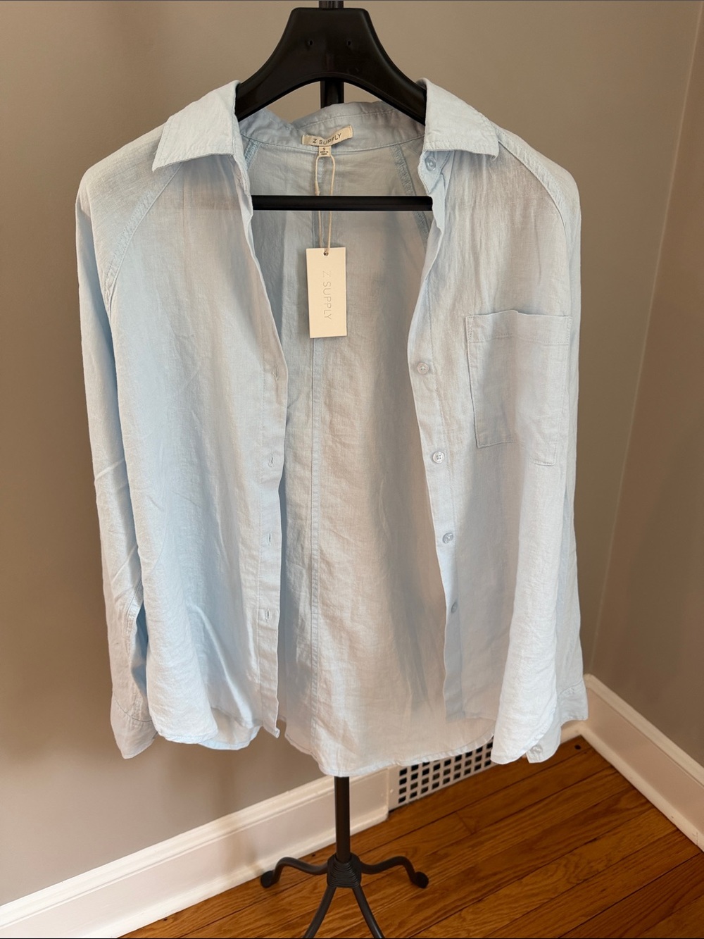 Z Supply Pale Blue Linen Button-Front Shirt